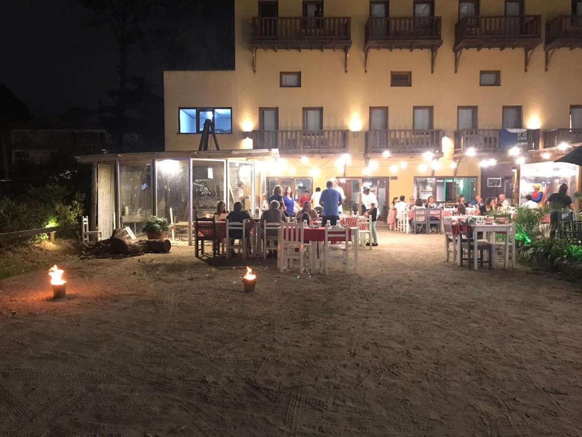 פינהמאר La Tavola Hotel מראה חיצוני תמונה