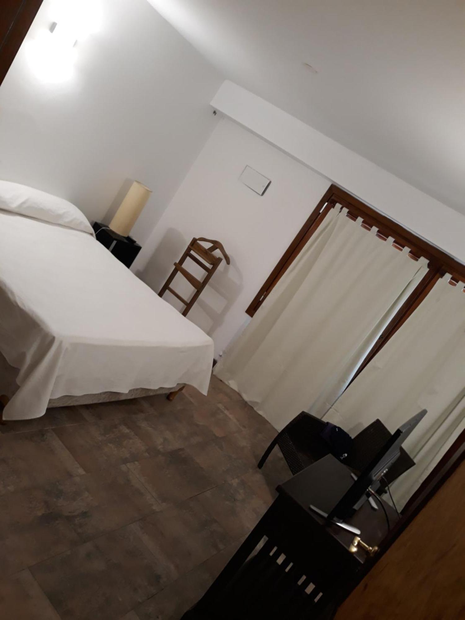 פינהמאר La Tavola Hotel מראה חיצוני תמונה